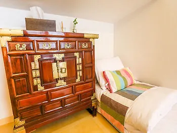Dalzip Bukchon Hanok Guesthouse Seoul 2*,  كوريا الجنوبية